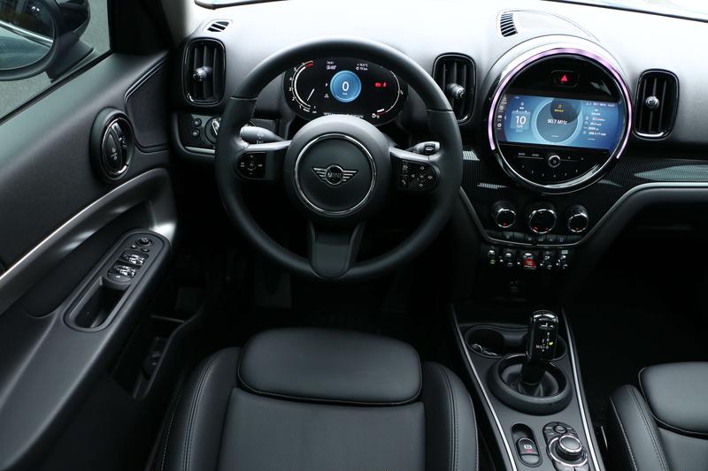 Mini Countryman, 2021 — фото 9 из 12