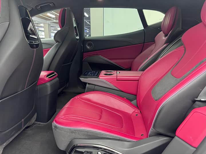 Lotus Eletre, 2022 — фото 5 из 9
