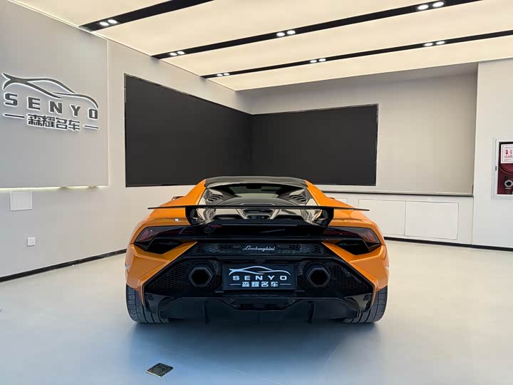 Lamborghini Huracán, 2024 — фото 6 из 9