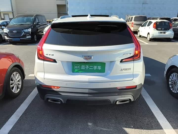 Cadillac XT4, 2022 — фото 6 из 9