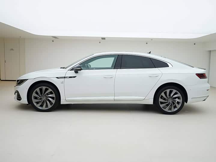 Volkswagen CC, 2022 — фото 3 из 9