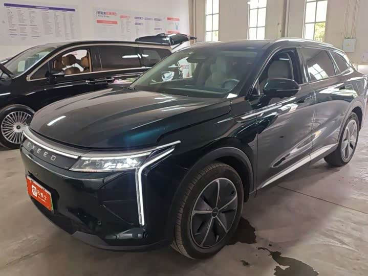 Exeed RX C-DM Hybrid, 2024 — купить в Самаре под ключ