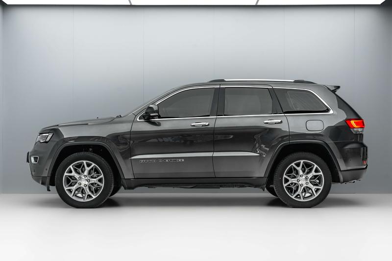 Jeep Grand Cherokee, 2023 — фото 4 из 12