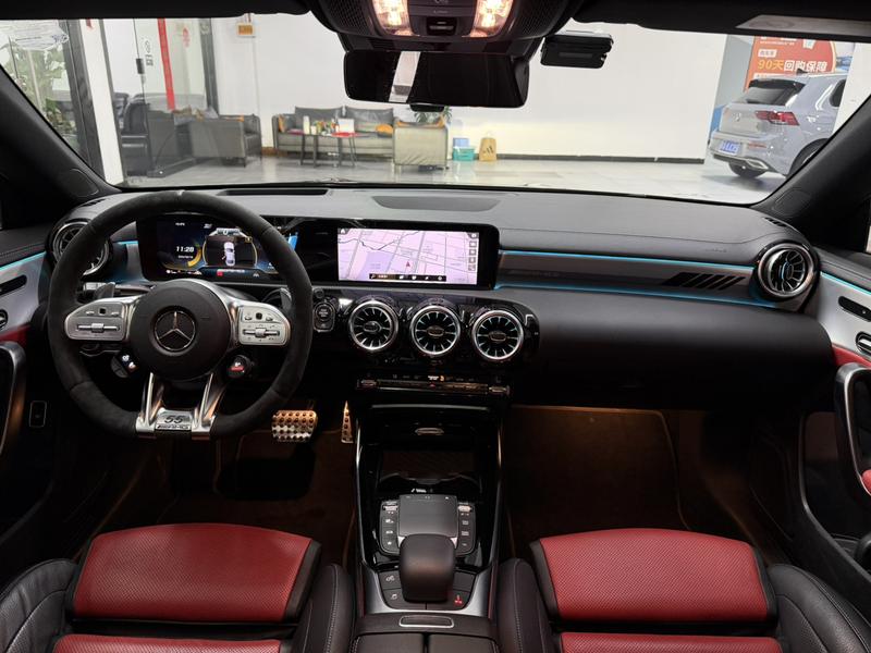 Mercedes-Benz CLA-Class AMG, 2023 — фото 9 из 12