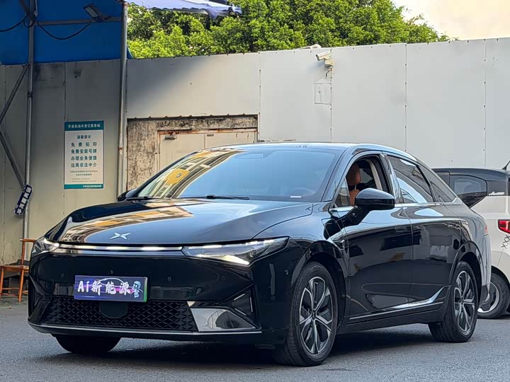 XPeng P5, 2022 — купить в Москве под ключ