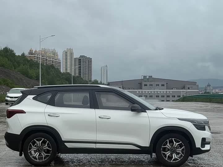 Kia KX3, 2022 — фото 5 из 9