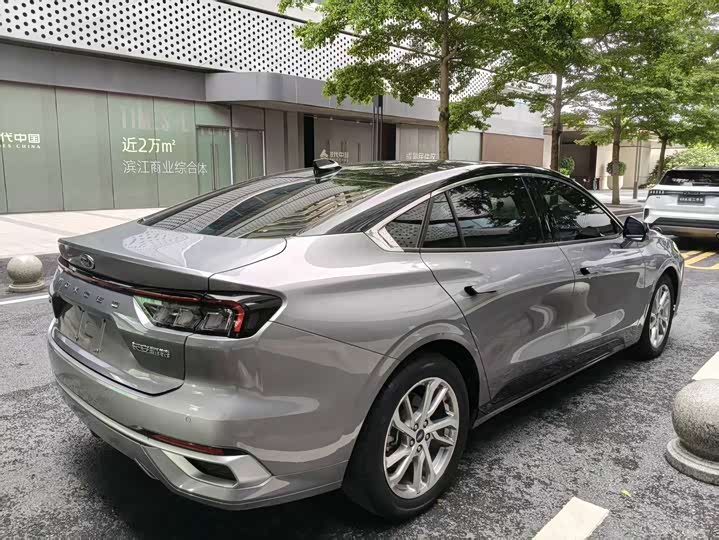 Ford Mondeo, 2022 — фото 9 из 9