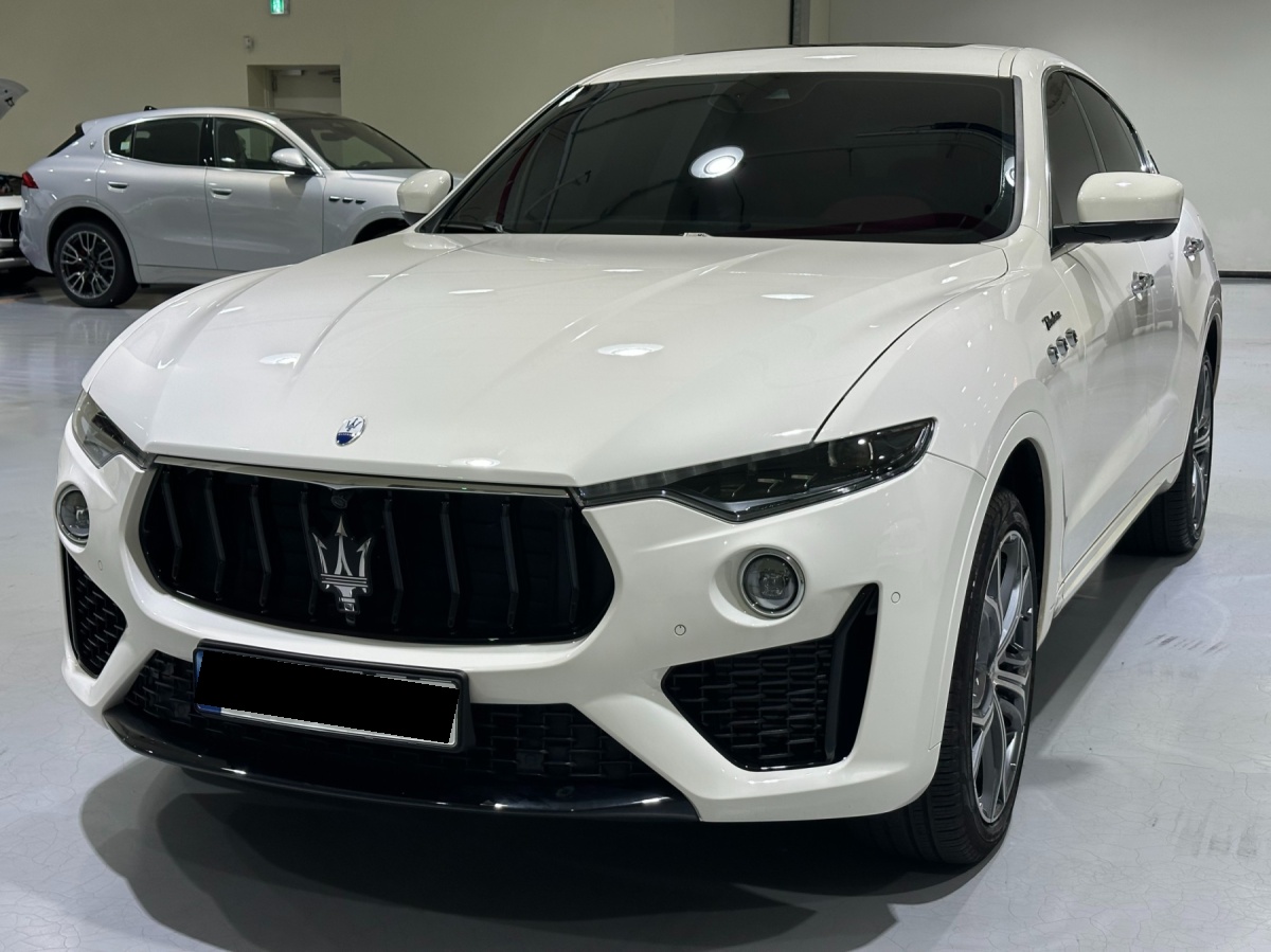 Maserati Levante, 2023 — купить в Нижнем Новгороде под ключ