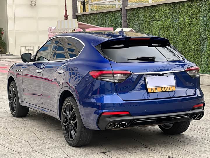 Maserati Levante, 2022 — фото 4 из 9