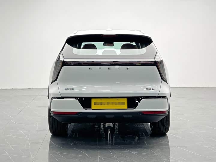 Geely Atlas L, 2026 — фото 5 из 9