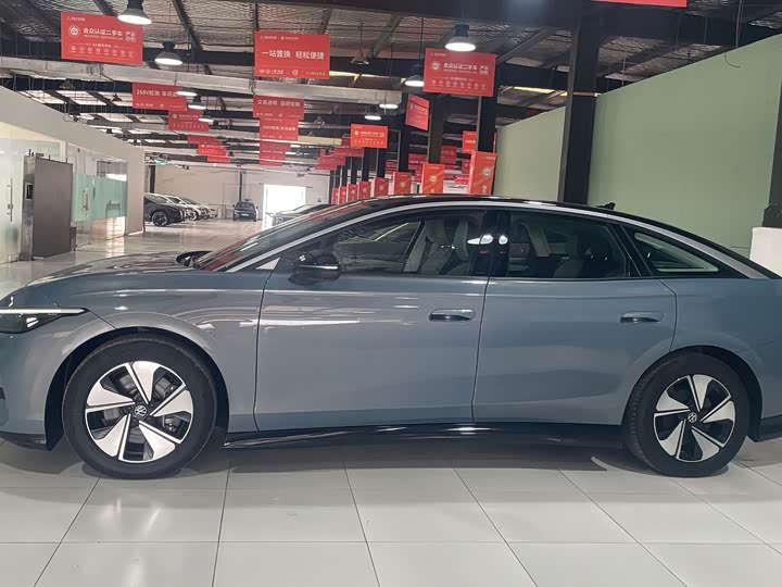 Volkswagen ID.7 Vizzion, 2024 — фото 7 из 9