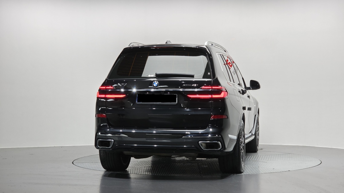 BMW X7, 2024 — фото 4 из 12