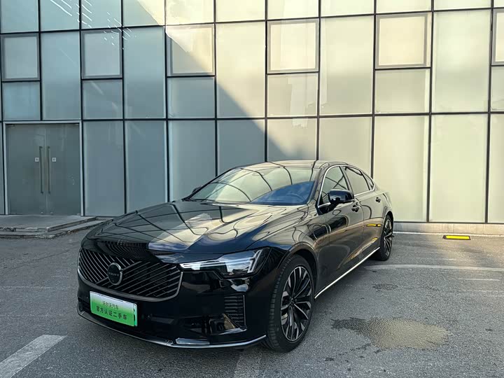 Volvo S90 Hybrid, 2025 — купить в Иванове под ключ