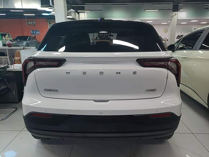 Geely Geometry E Firefly, 2023 — фото 6 из 9