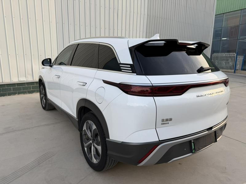 BYD Frigate 07, 2023 — фото 4 из 8