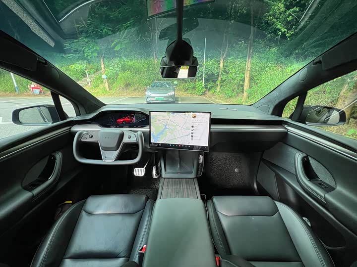 Tesla Model X, 2023 — фото 7 из 9