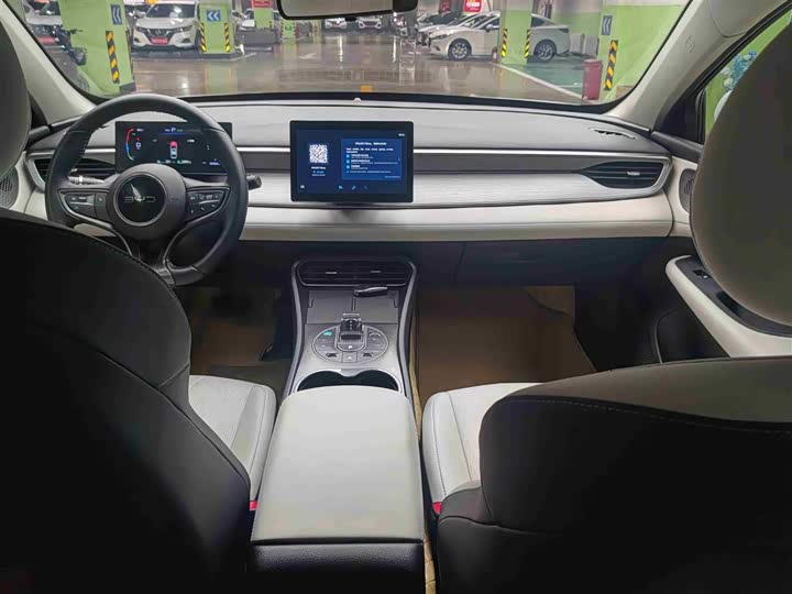 BYD Seal 05 DM-i Hybrid, 2025 — фото 6 из 9