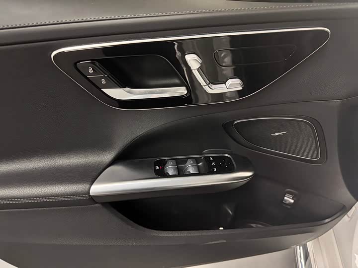 Mercedes-Benz C-Class, 2022 — фото 8 из 9