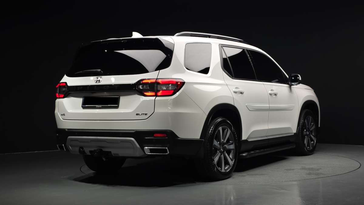 Honda Pilot, 2023 — фото 2 из 12
