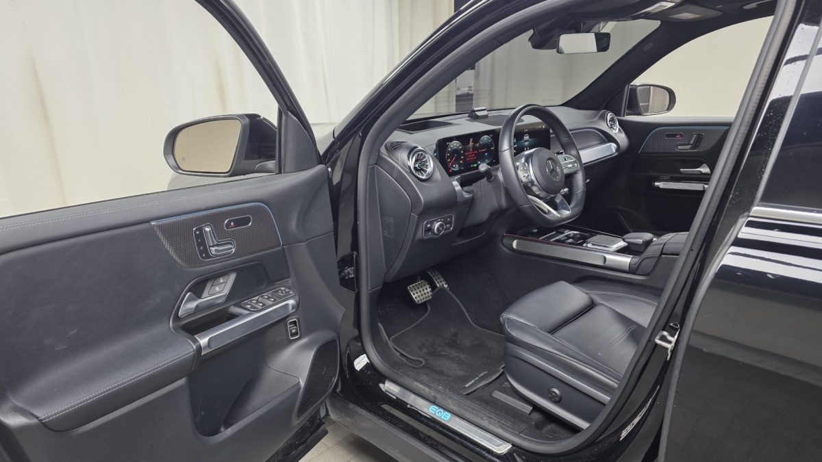 Mercedes-Benz EQB, 2023 — фото 10 из 12