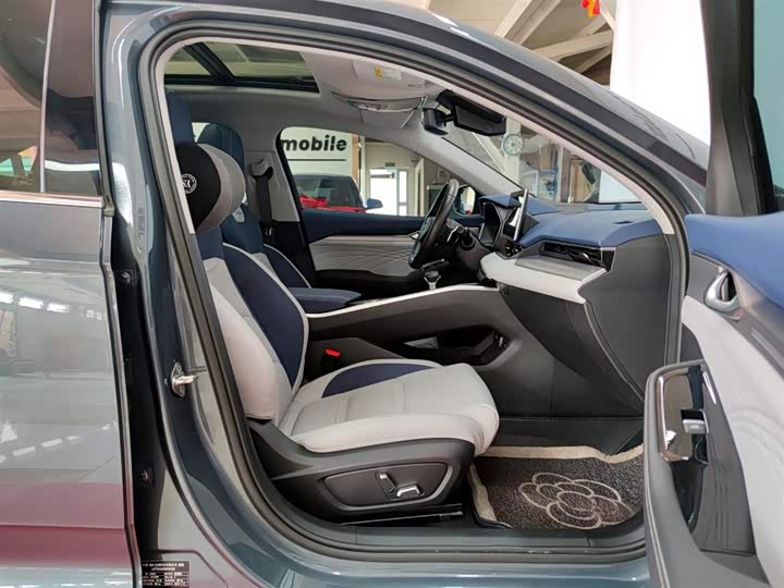 Geely Preface, 2022 — фото 8 из 12