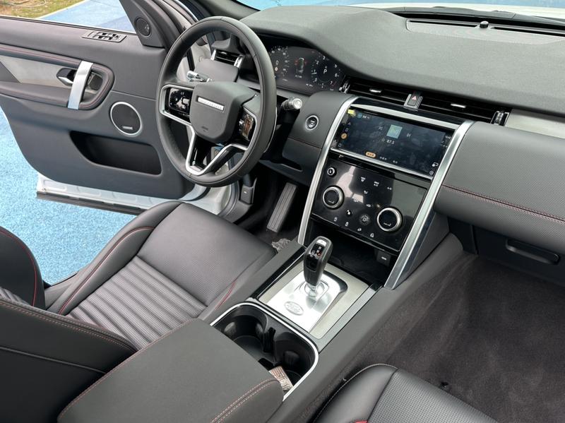 Land Rover Discovery Sport, 2022 — фото 7 из 10