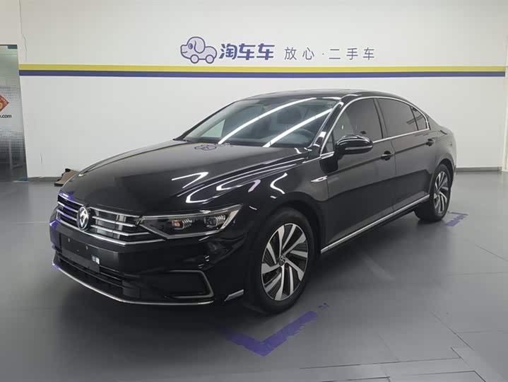Volkswagen Magotan GTE Hybrid, 2022 — купить в Пензе под ключ