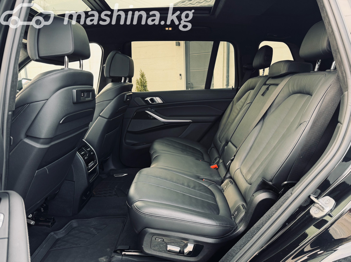 BMW X7, 2021 — фото 11 из 12