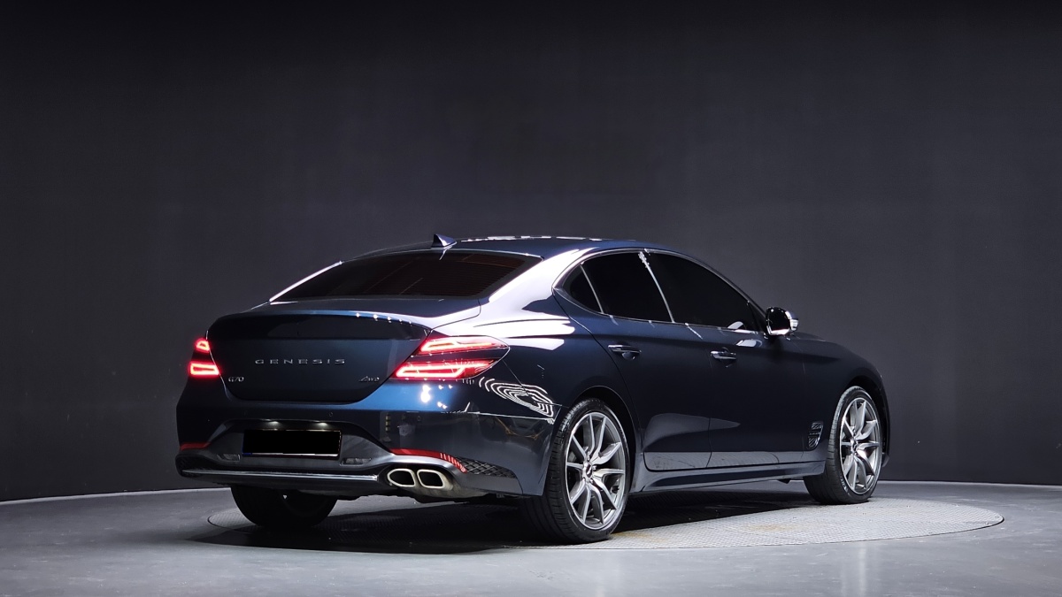 Genesis G70, 2022 — фото 2 из 12