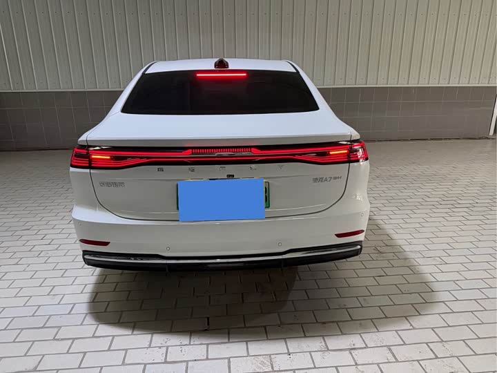 Geely Galaxy A7, 2025 — фото 5 из 9