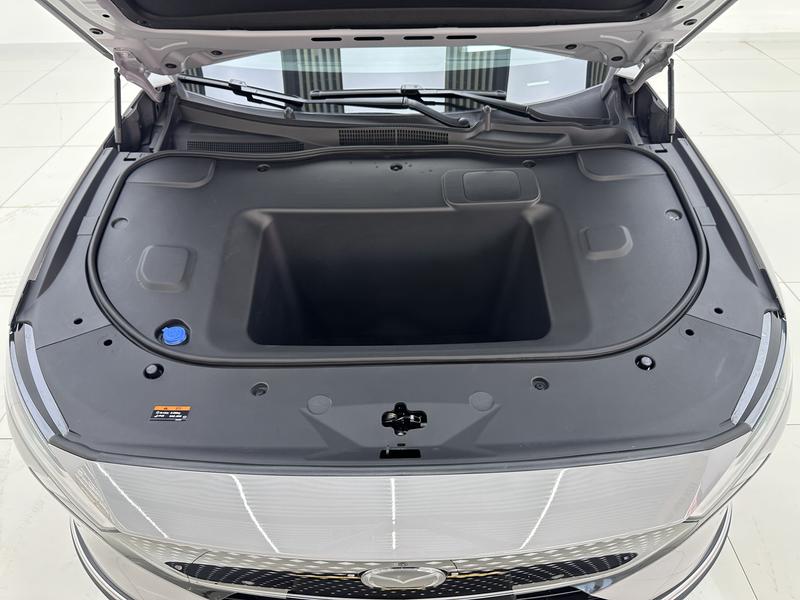 Mazda EZ-6, 2024 — фото 12 из 12
