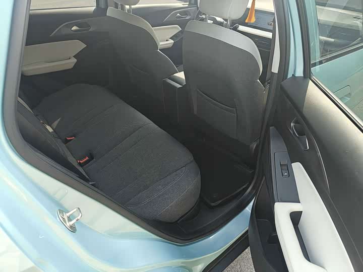 Geely Geometry E Firefly, 2024 — фото 5 из 9