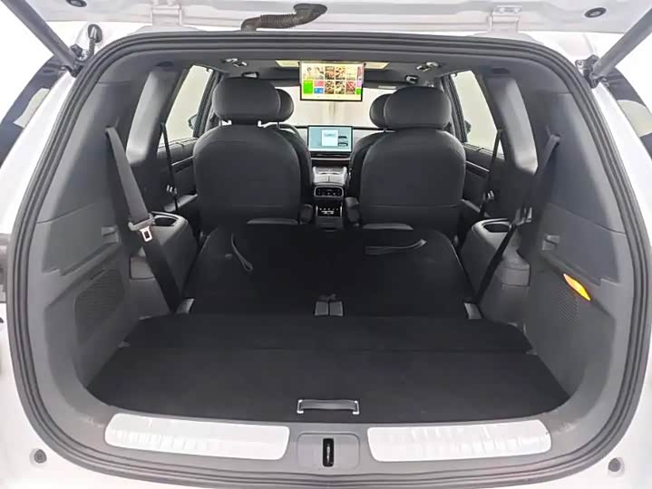 Dongfeng Yipai eπ 008, 2024 — фото 9 из 9