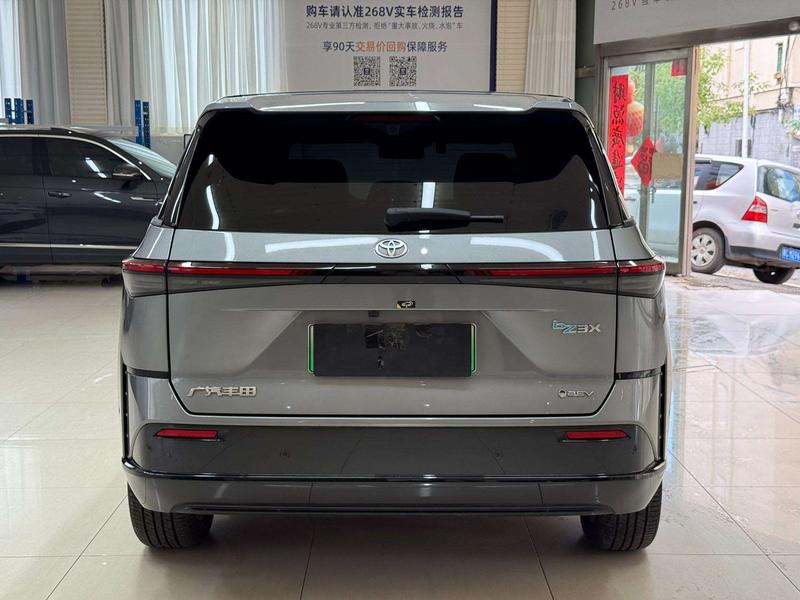 Toyota bZ3X, 2025 — фото 5 из 12
