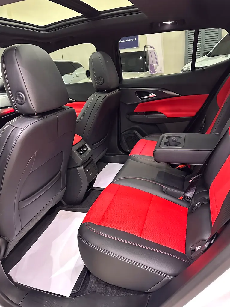 Chevrolet Equinox, 2025 — фото 10 из 10