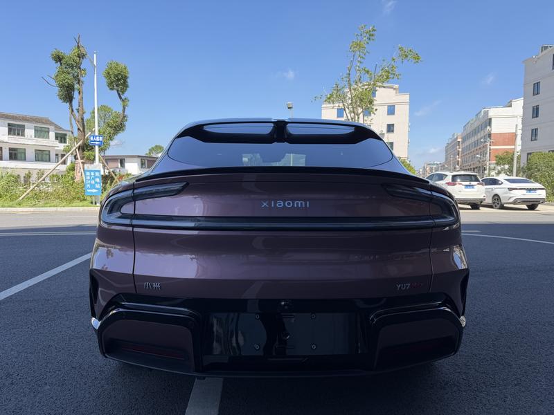 Xiaomi YU7, 2025 — фото 5 из 11