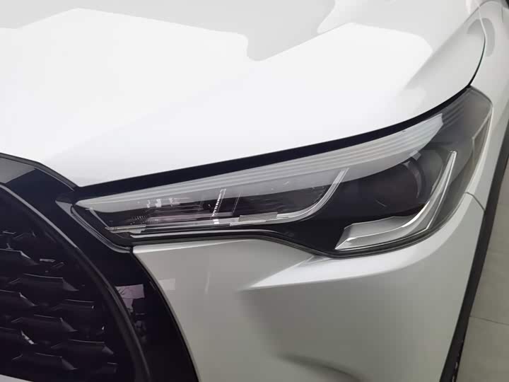 Toyota Corolla Cross, 2023 — фото 7 из 9