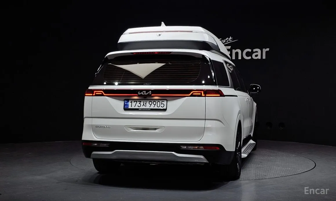 Kia Carnival, 2023 — фото 4 из 12