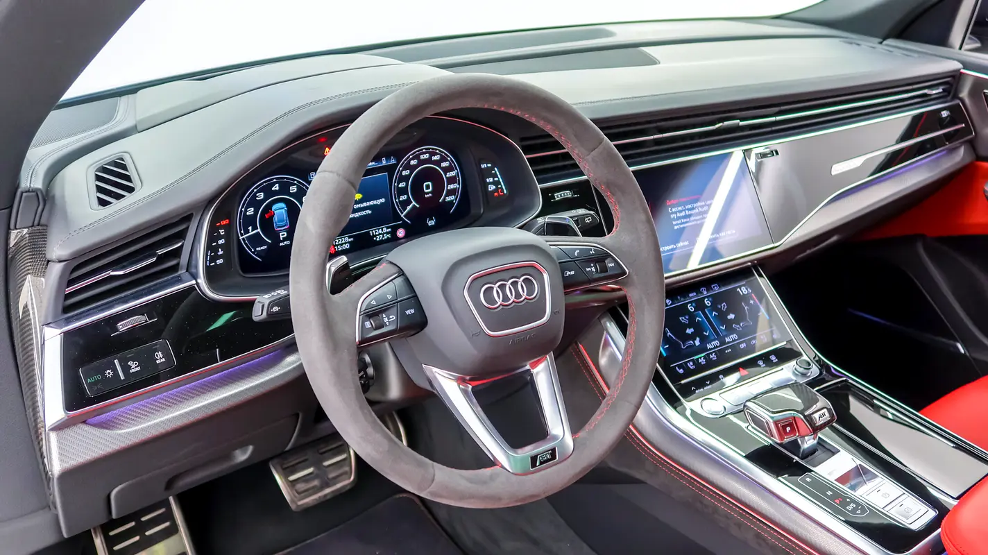 Audi RS Q8, 2022 — фото 10 из 10