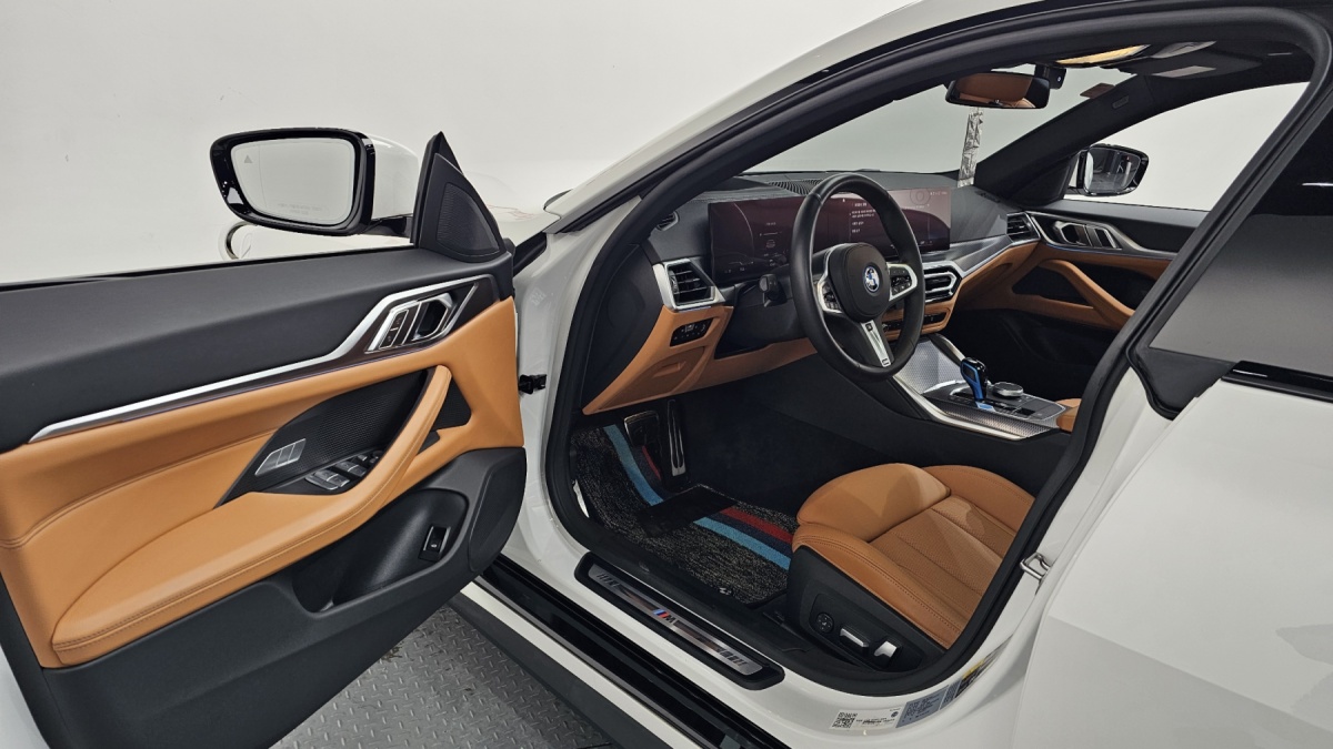 BMW i4, 2022 — фото 10 из 12