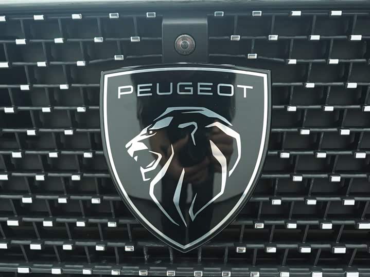 Peugeot 5008, 2022 — фото 7 из 9