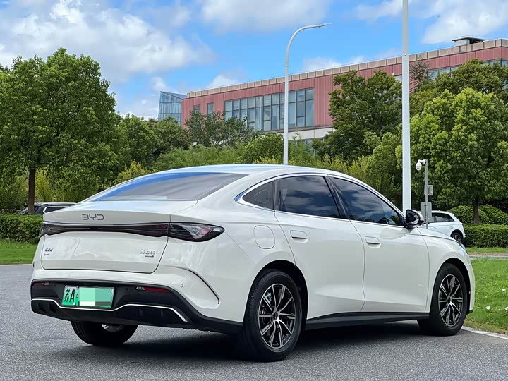 BYD Seal 06 Hybrid/EV, 2024 — фото 7 из 9