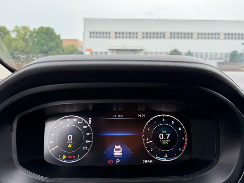 Chery Omoda S5 (Arrizo 5 Plus), 2022 — фото 8 из 12