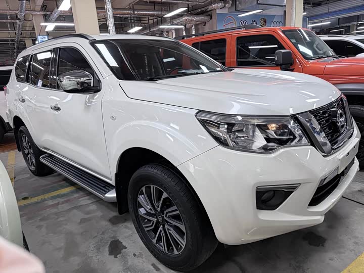 Nissan Terra, 2022 — фото 2 из 9