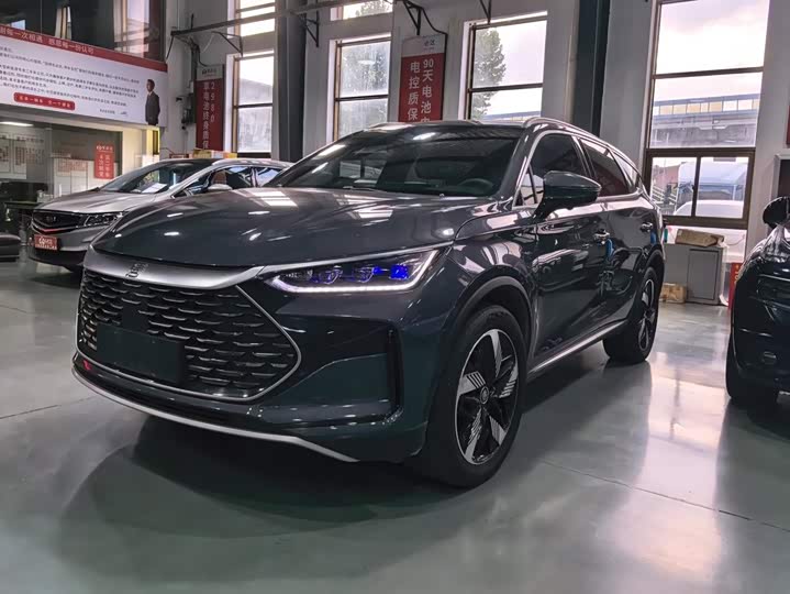 BYD Tang Hybrid/EV, 2023 — купить в Самаре под ключ