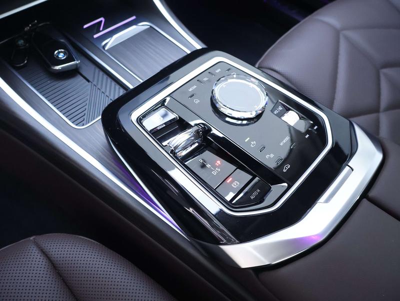 BMW 7 Series, 2023 — фото 11 из 12