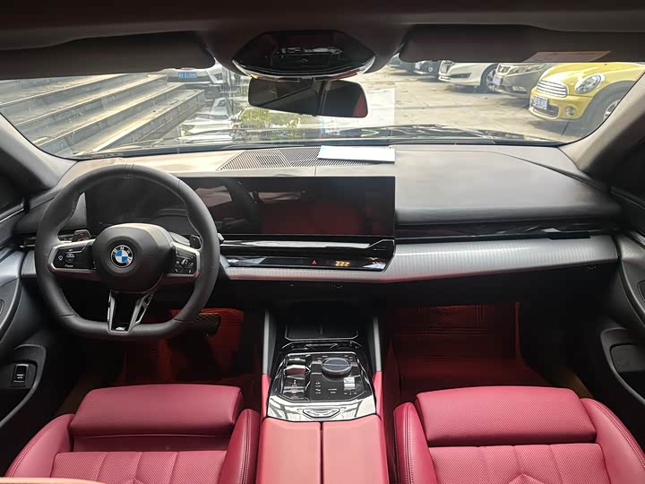 BMW 5 Series, 2024 — фото 5 из 9