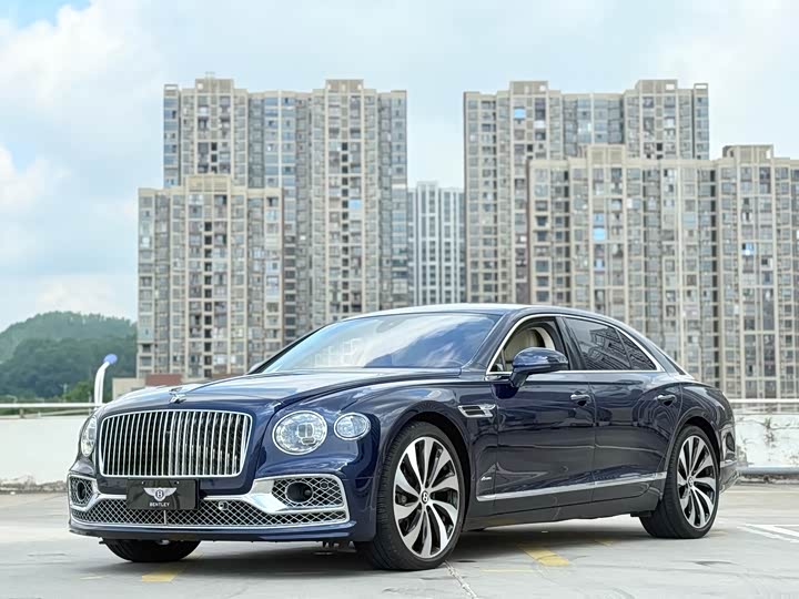 Bentley Flying Spur, 2024 — купить в Чебоксарах под ключ