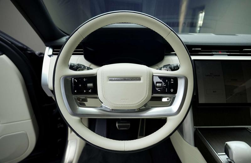 Land Rover Range Rover, 2025 — фото 8 из 12