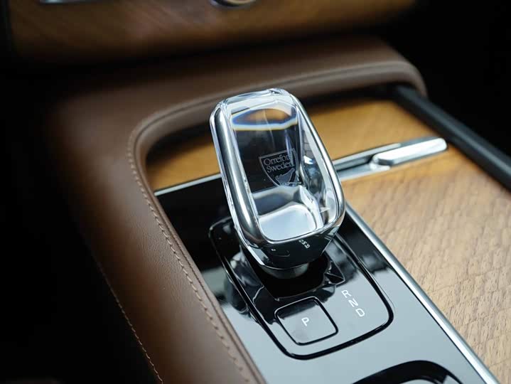Volvo XC90, 2023 — фото 9 из 9